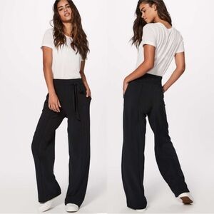 Lululemon Noir Pant size 4‎ Black